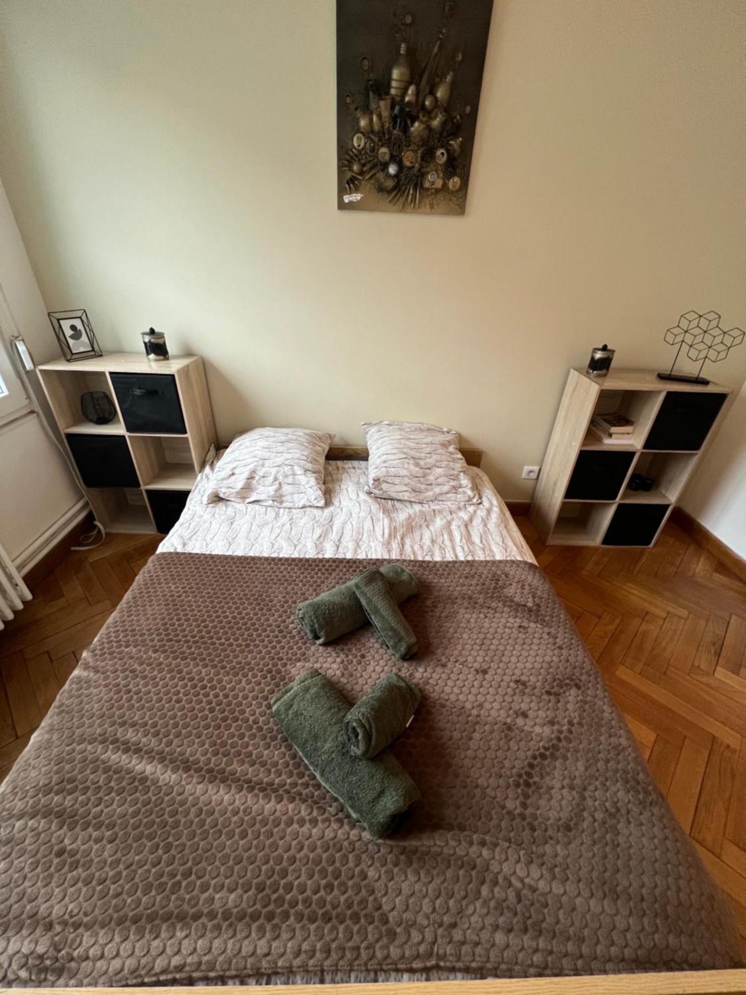 Centre Ville 2 Chambres 4Voyageurs Appartement Renove * Valenciennes